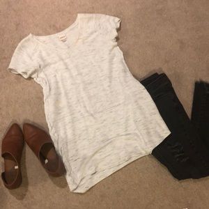 White/ Grey Long Textured Shirt